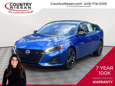 Certified 2025 Nissan Altima 2.5 SR AWD/4WD image 1