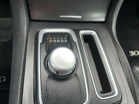Used 2016 Chrysler 300 S AWD/4WD image 15