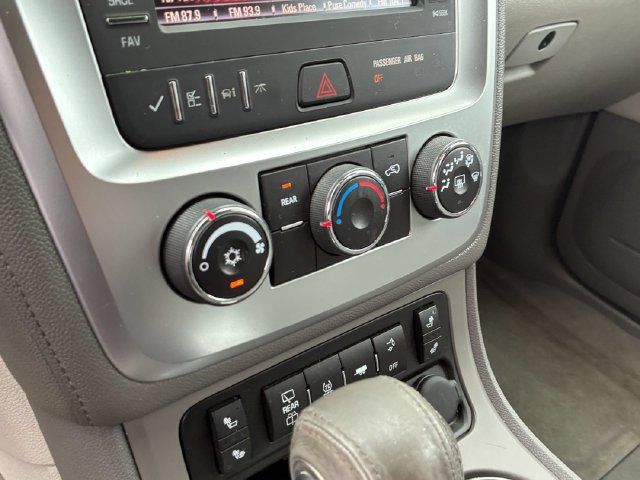 Used 2016 GMC Acadia SLE FWD image 24