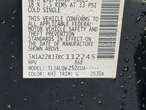 Used 2024 Nissan Murano SV FWD image 34