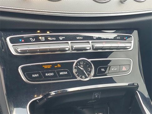 Used 2019 Mercedes-Benz E 53 AMG 4MATIC Sedan image 24