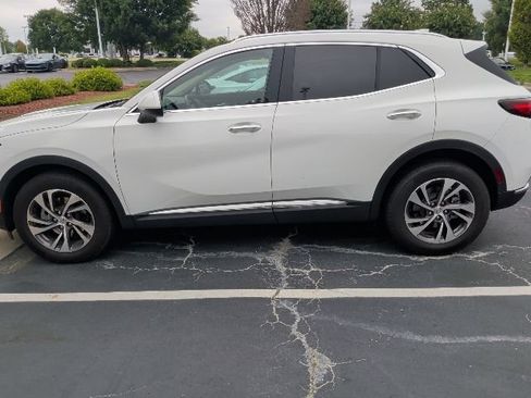 Used 2023 Buick Envision Essence w/ Technology Package I AWD/4WD image 2