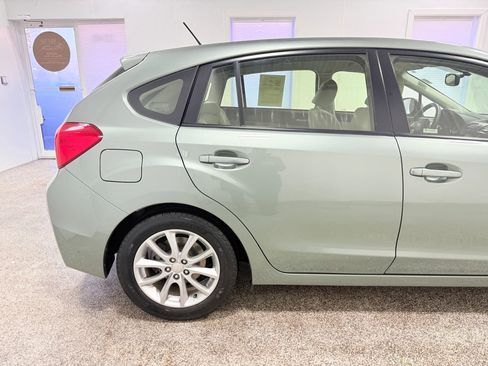 Used 2014 Subaru Impreza 2.0i Premium w/ Popular Package #1 image 9