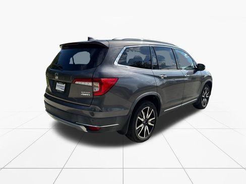Used 2019 Honda Pilot Touring image 8