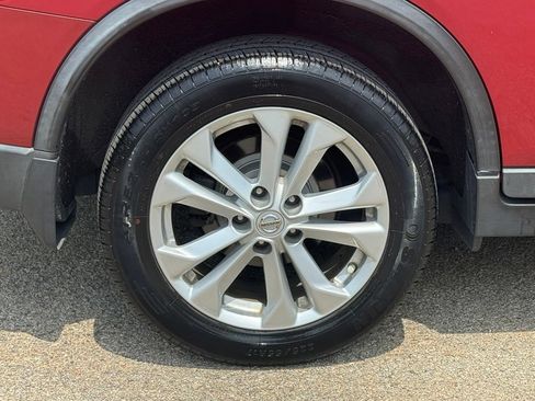 Used 2016 Nissan Rogue SV FWD image 7