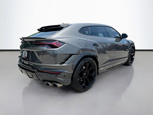 Used 2024 Lamborghini Urus Performante image 8