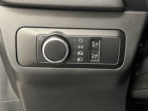 Used 2025 Ford Escape ST-Line AWD/4WD image 36