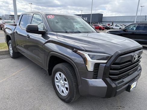 Used 2025 Toyota Tundra SR w/ SR Tow Package image 2