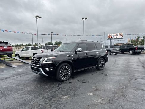 Used 2021 Nissan Armada Platinum w/ Captain's Chairs Package AWD/4WD image 2