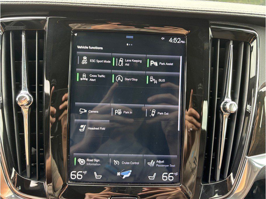 Used 2018 Volvo V90 T6 Inscription AWD/4WD image 35