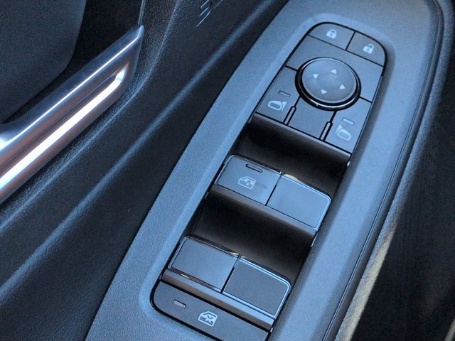 Certified 2027 Nissan Sentra SV w/ Floor Mat Package FWD image 21