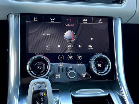 Used 2022 Land Rover Range Rover Sport SVR Carbon Edition image 25