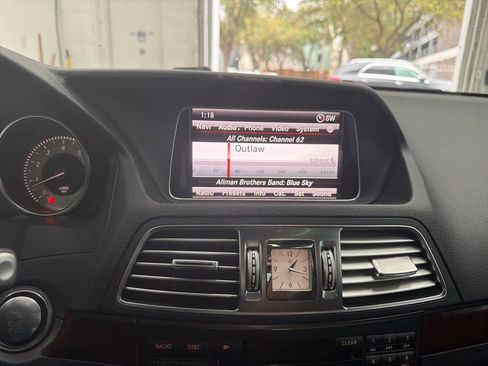 Used 2014 Mercedes-Benz E 350 Coupe image 25