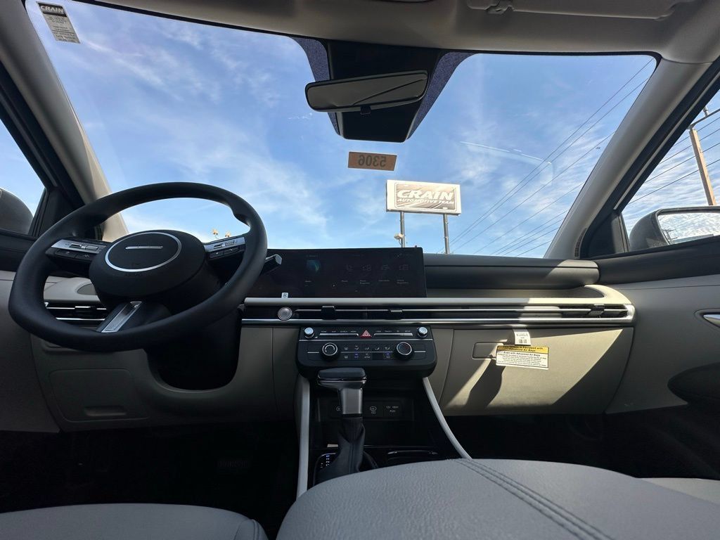 New 2025 Hyundai Tucson SE FWD image 29