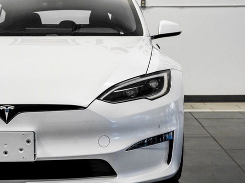 Used 2023 Tesla Model S image 54