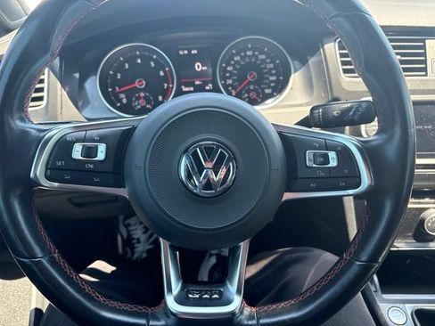 Used 2017 Volkswagen GTI Sport FWD image 11