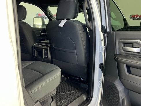 New 2026 RAM 2500 Big Horn AWD/4WD image 27