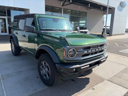 Used 2024 Ford Bronco Big Bend AWD/4WD image 9