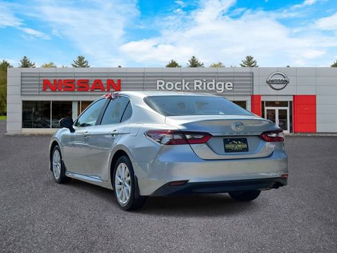 Used 2024 Toyota Camry LE FWD image 4