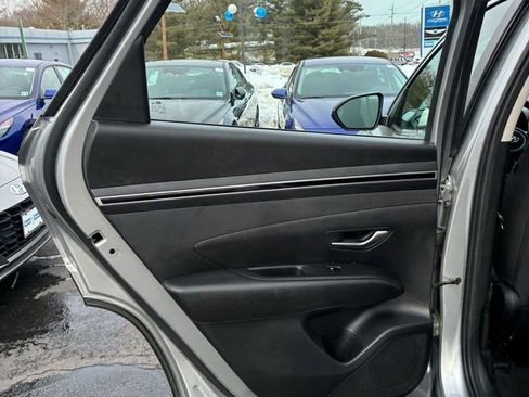 Used 2023 Hyundai Tucson SE image 42