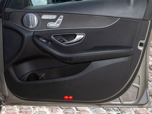 Used 2019 Mercedes-Benz C 300 4MATIC Sedan w/ Premium Package image 12