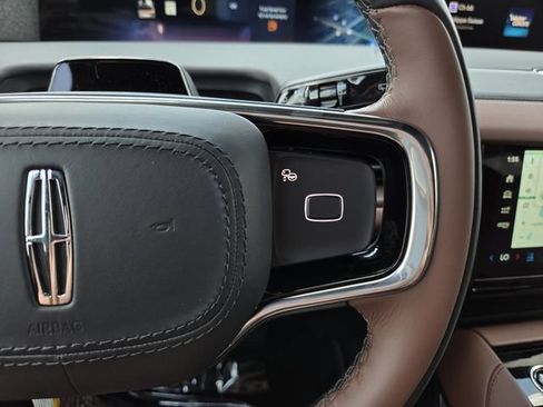 New 2026 Lincoln Navigator Reserve AWD/4WD image 20