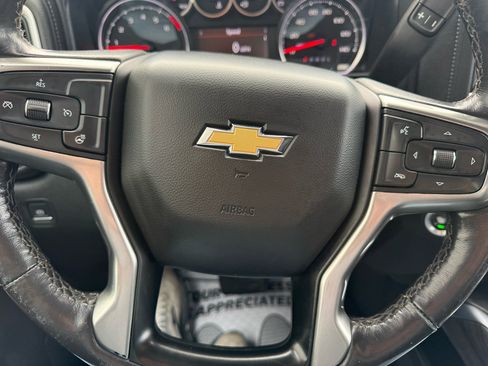 Used 2021 Chevrolet Silverado 2500 LTZ w/ LTZ Convenience Package image 19