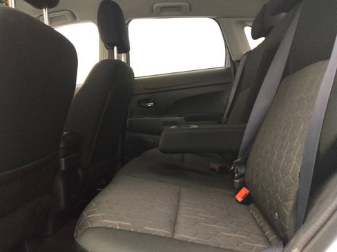 Used 2023 Mitsubishi Outlander Sport AWD image 18