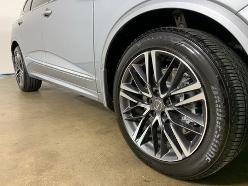 Used 2025 Acura MDX w/ Advance Package image 41