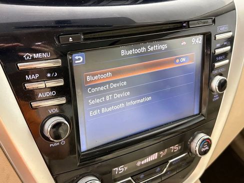 Used 2018 Nissan Murano Platinum w/ Cargo Package FWD image 36