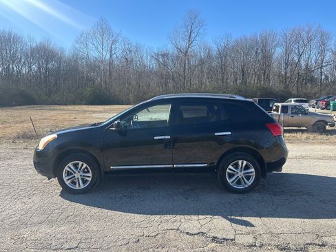 Used 2012 Nissan Rogue SV image 5
