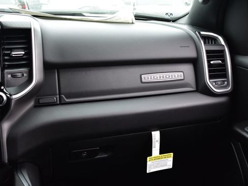 New 2026 RAM 1500 Big Horn AWD/4WD image 32