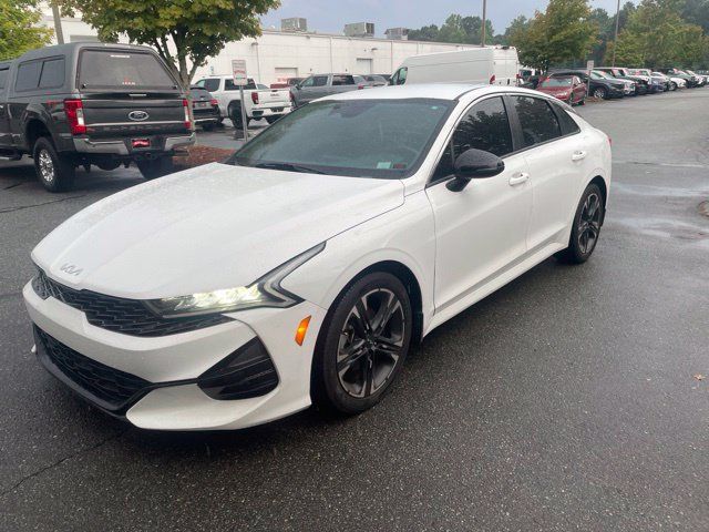 Used 2022 Kia K5 GT-Line FWD image 1