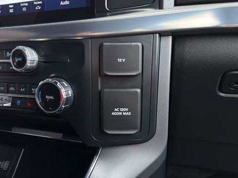 Certified 2025 Ford F150 Lariat w/ Tow/Haul Package image 33