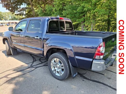 Used 2013 Toyota Tacoma 4x4 Double Cab w/ Limited Pkg image 8