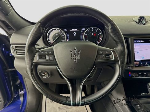 Used 2022 Maserati Levante Modena image 12