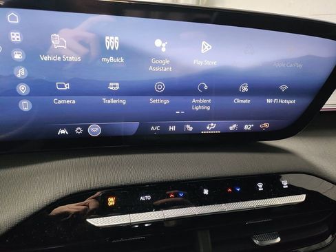 New 2026 Buick Enclave Preferred w/ LPO, Floor Liner Package image 31