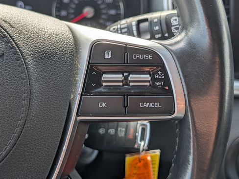 Used 2020 Kia Sorento LX AWD/4WD image 29