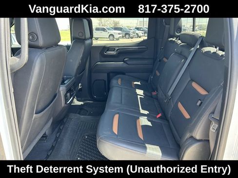 Used 2024 GMC Sierra 1500 AT4 w/ Technology Package AWD/4WD image 32