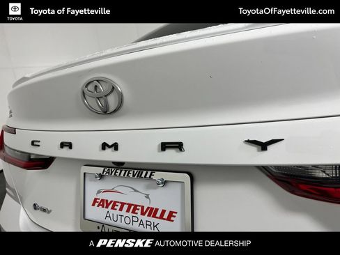 Certified 2025 Toyota Camry SE FWD image 18