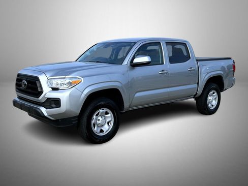 Used 2022 Toyota Tacoma SR image 1