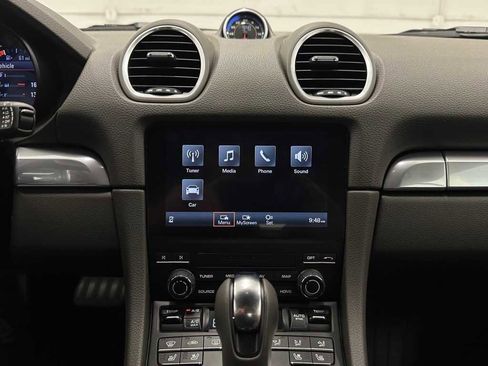 Used 2025 Porsche 718 Cayman image 25