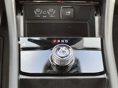 New 2025 Jeep Grand Cherokee Altitude image 22