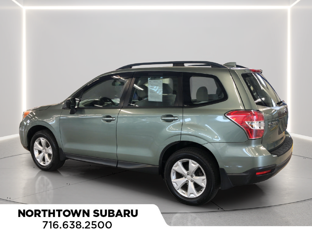 Used 2016 Subaru Forester 2.5i w/ Alloy Wheel Package AWD/4WD image 3