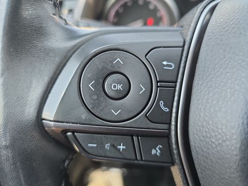 Used 2024 Toyota Camry SE FWD image 16