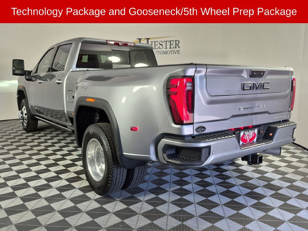 Used 2025 GMC Sierra 3500 Denali Ultimate AWD/4WD image 7
