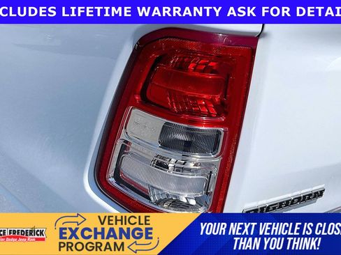 Used 2019 RAM 1500 Big Horn AWD/4WD image 24