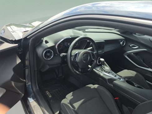Used 2021 Chevrolet Camaro LT RWD image 13