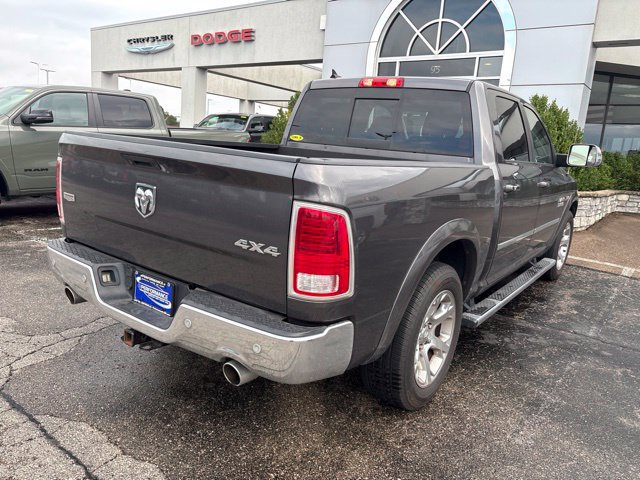 Used 2016 RAM 1500 Laramie w/ Convenience Group AWD/4WD image 3