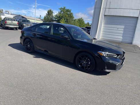 Used 2026 Honda Civic Sport image 7